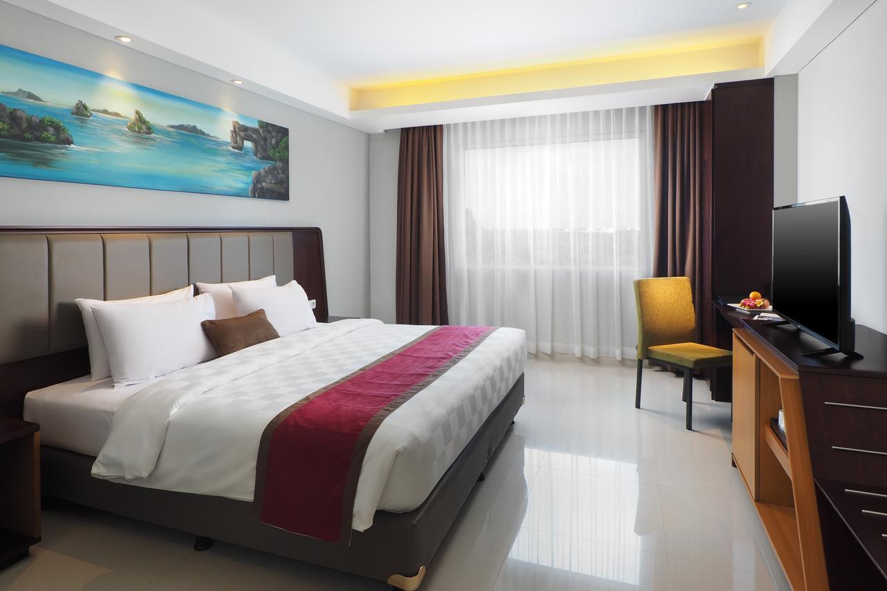 D'Primahotel Kualanamu Airport Medan Exterior photo